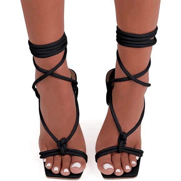 NWT Coutgo Women's Strappy Lace-Up Stiletto Heels Sandals Black Size 9.5 - Picture 1 of 4
